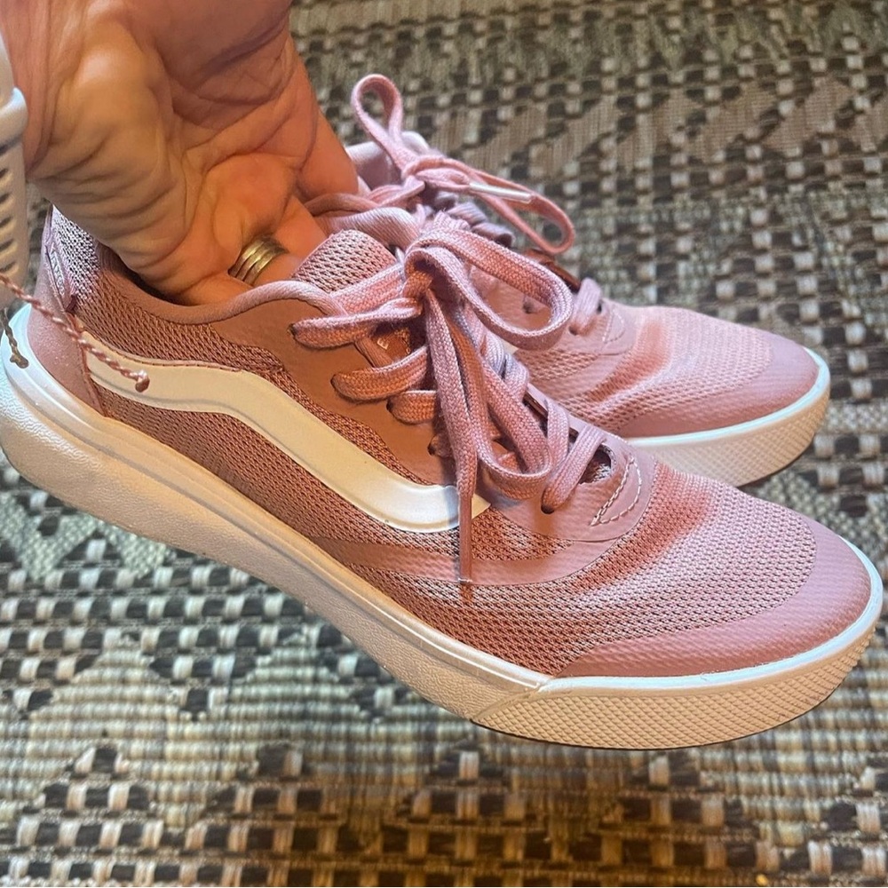 Vans ultra range size 8 women’s mauve